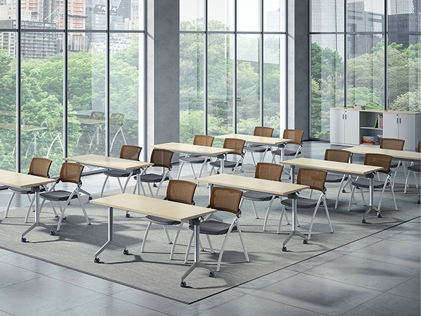 Leo Training Table | More Effective for Meetings and Training